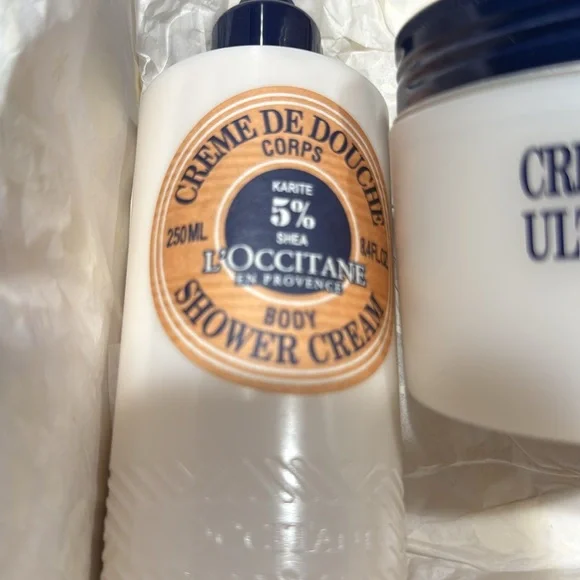 L'Occitane Ultra Rich Body Cream Set - Picture 2 of 7